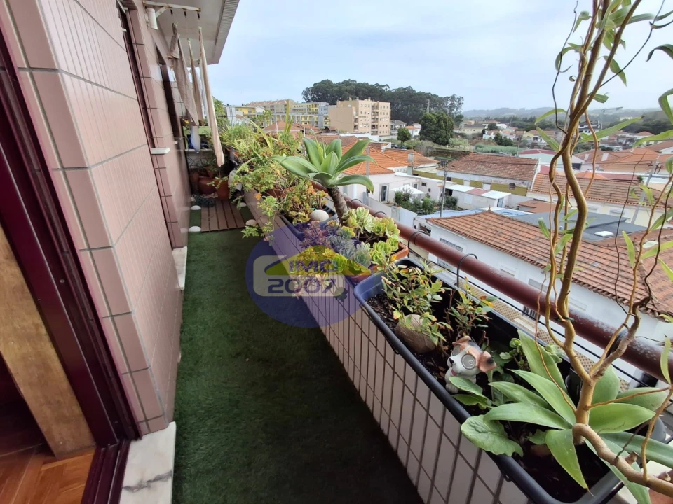 Apartamento T1 para Venda em São Felix da Marinha Foto 1