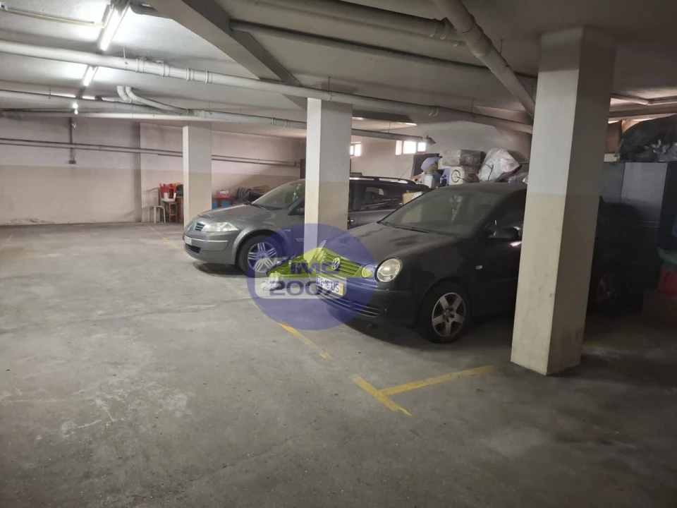 Apartamento T1 para Venda em São Felix da Marinha Foto 34