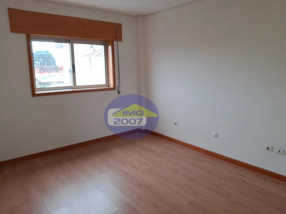 Apartamento T3 para Venda em Bonfim Foto 18