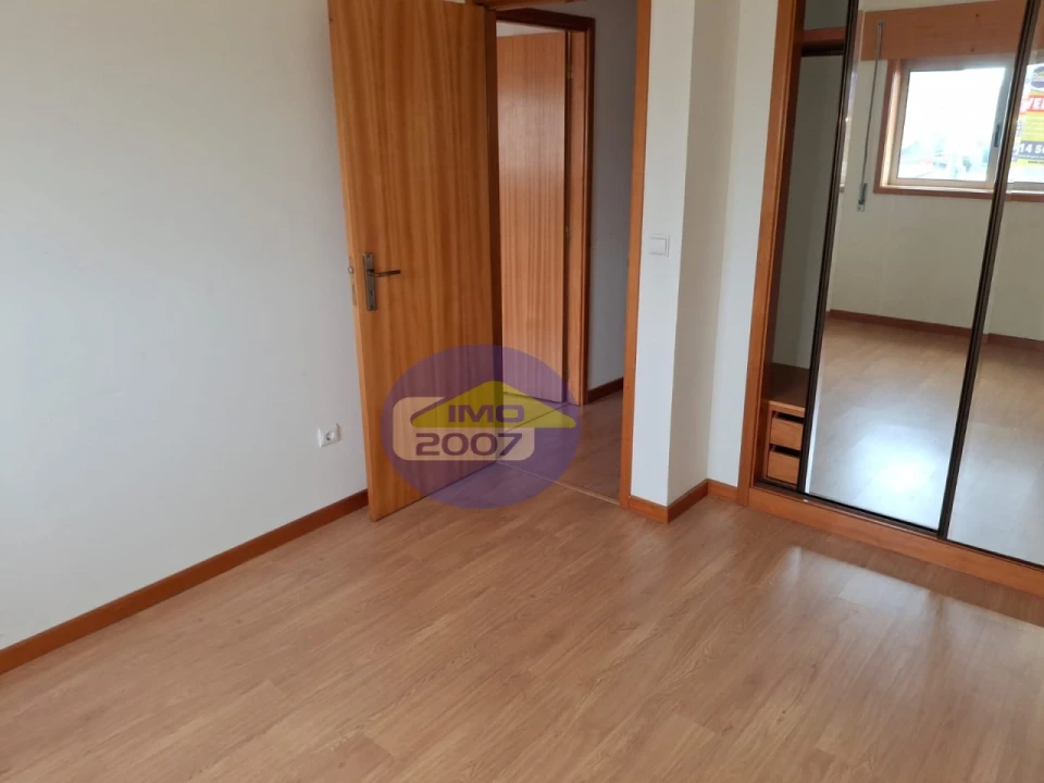 Apartamento T3 para Venda em Bonfim Foto 19