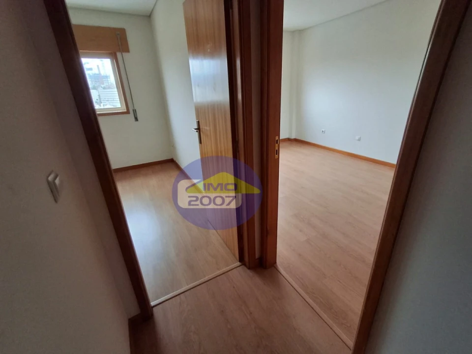 Apartamento T3 para Venda em Bonfim Foto 22