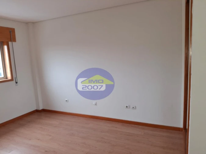 Apartamento T3 para Venda em Bonfim Foto 17