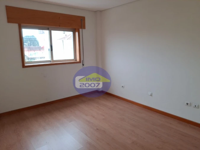 Apartamento T3 para Venda em Bonfim Foto 18