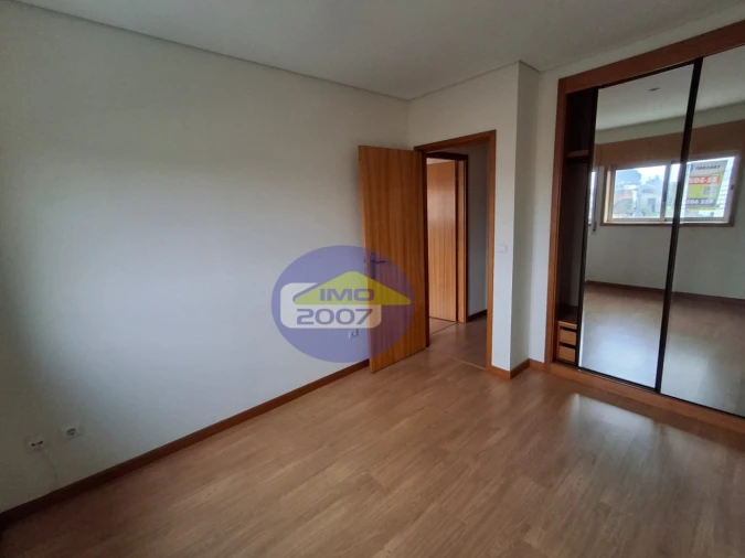 Apartamento T3 para Venda em Bonfim Foto 21