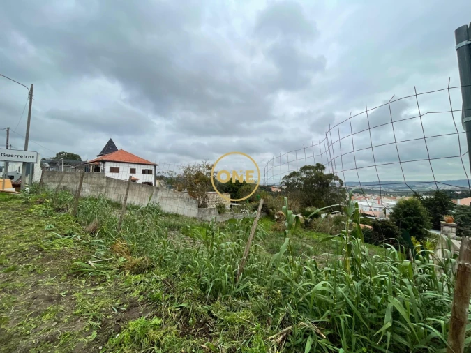 Terreno para Venda em Loures Foto 9