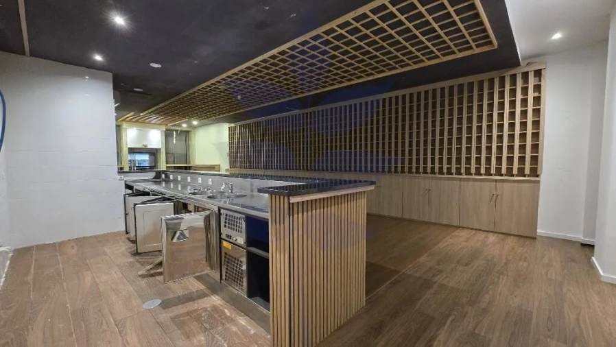 Loja para Arrendamento em Braga (São José de São Lázaro e São João do Souto) Foto 4