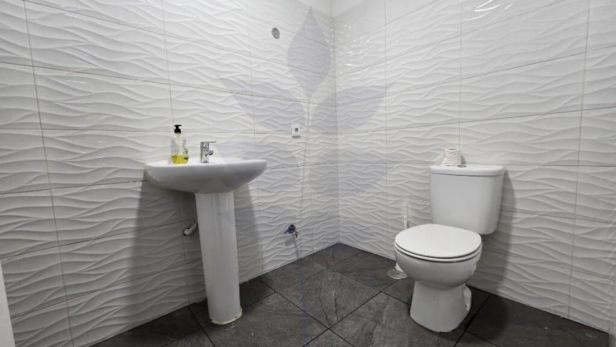 Loja para Arrendamento em Braga (São José de São Lázaro e São João do Souto) Foto 10