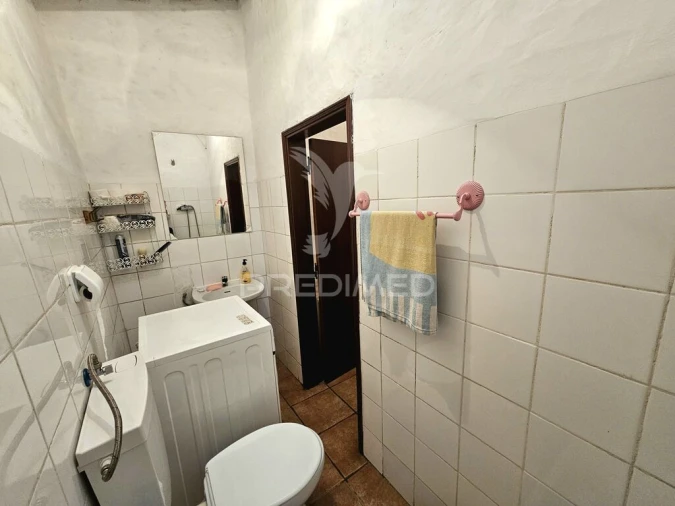 Moradia T2 para Venda em Santa Barbara de Padrões Foto 14