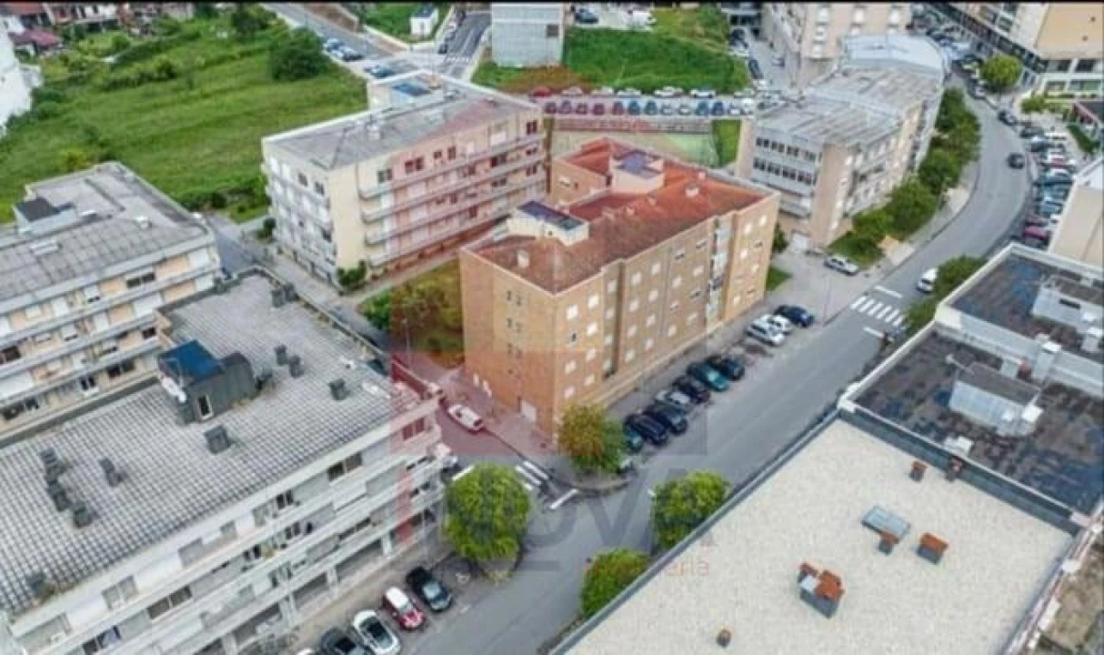 Apartamento T2 para Venda em Ferreiros, Prozelo e Besteiros Foto 26