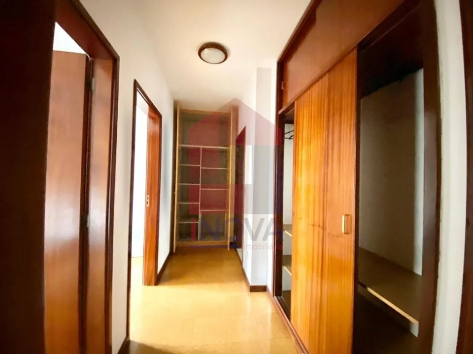 Apartamento T2 para Venda em Ferreiros, Prozelo e Besteiros Foto 11