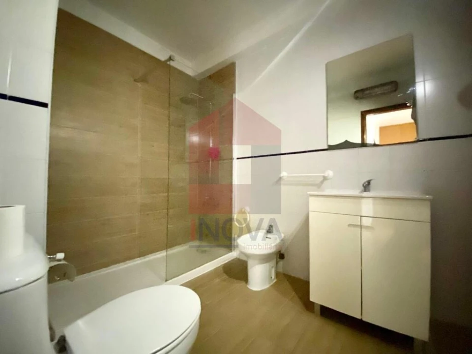 Apartamento T2 para Venda em Ferreiros, Prozelo e Besteiros Foto 18