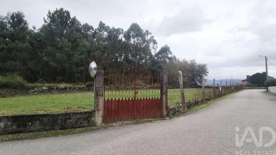 Terreno para Venda em Cornes Foto 4