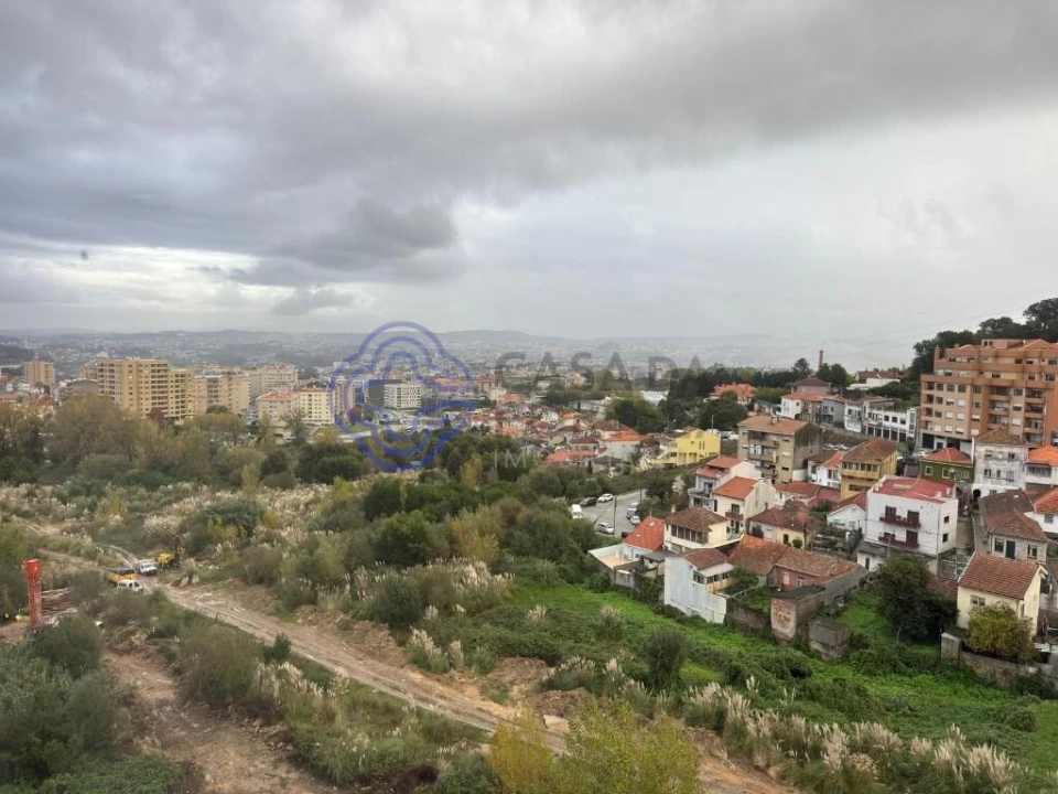 Apartamento T2 para Venda em Mafamude e Vilar do Paraíso Foto 2