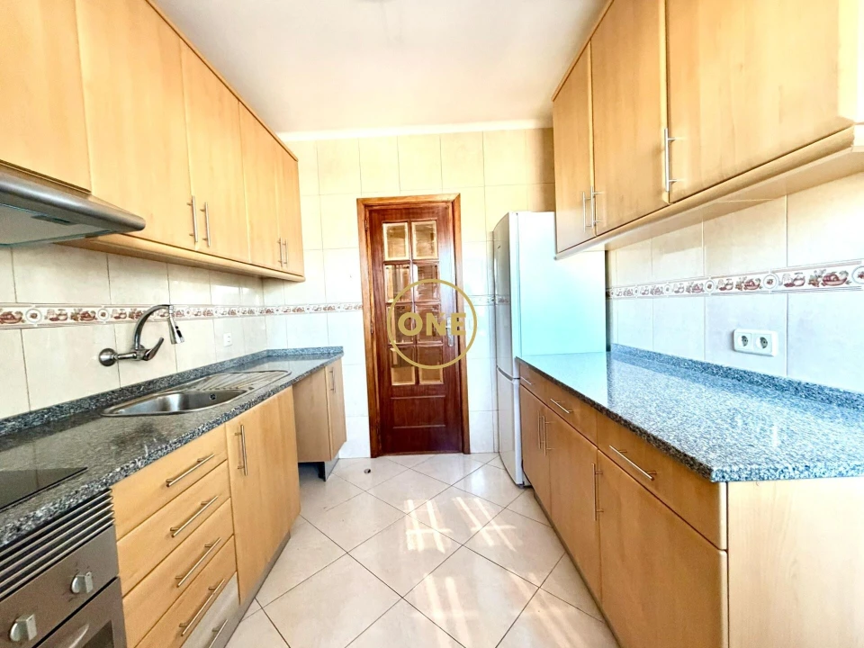 Apartamento T2 para Venda em Mafamude e Vilar do Paraíso Foto 18