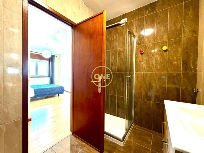 Apartamento T2 para Venda em Mafamude e Vilar do Paraíso Foto 15