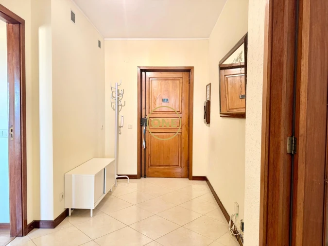 Apartamento T2 para Venda em Mafamude e Vilar do Paraíso Foto 8
