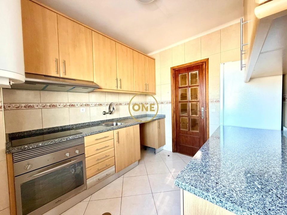 Apartamento T2 para Venda em Mafamude e Vilar do Paraíso Foto 20