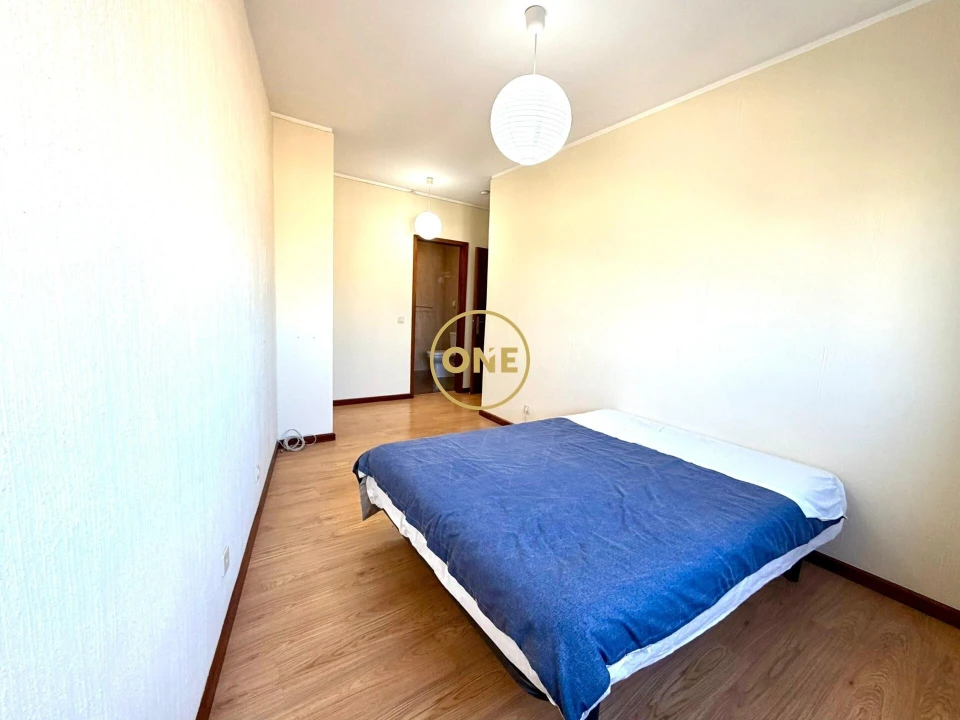 Apartamento T2 para Venda em Mafamude e Vilar do Paraíso Foto 9