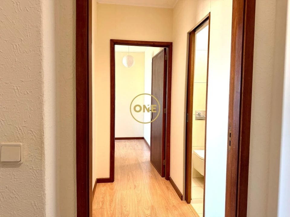 Apartamento T2 para Venda em Mafamude e Vilar do Paraíso Foto 5