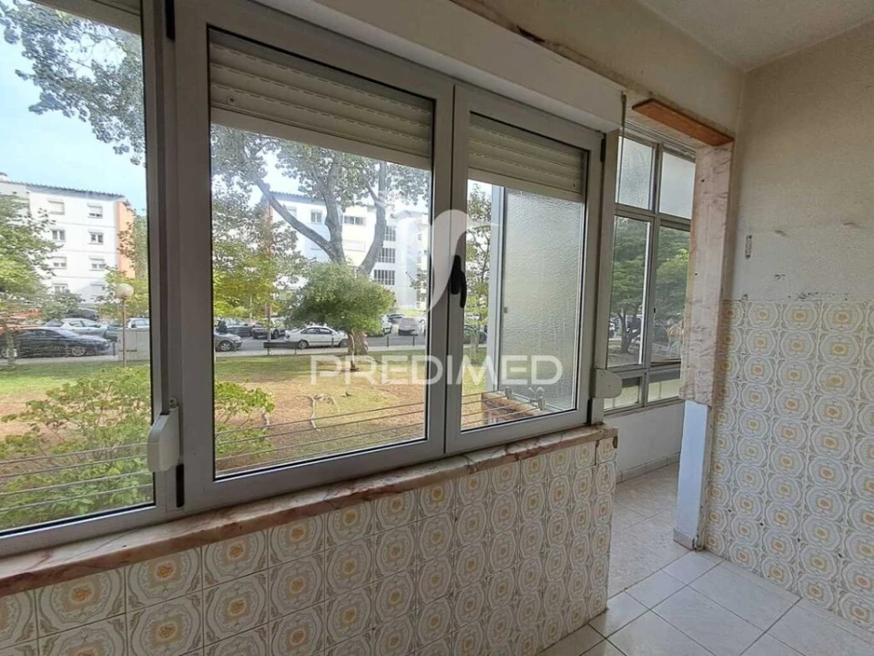 Apartamento T2 para Venda em Oeiras e São Julião da Barra, Paço de Arcos e Caxias Foto 4
