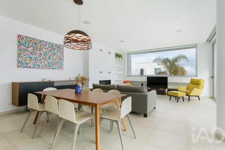 Moradia T3 para Venda em Lagos (São Sebastião e Santa Maria) Foto 8