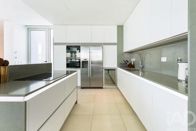 Moradia T3 para Venda em Lagos (São Sebastião e Santa Maria) Foto 5