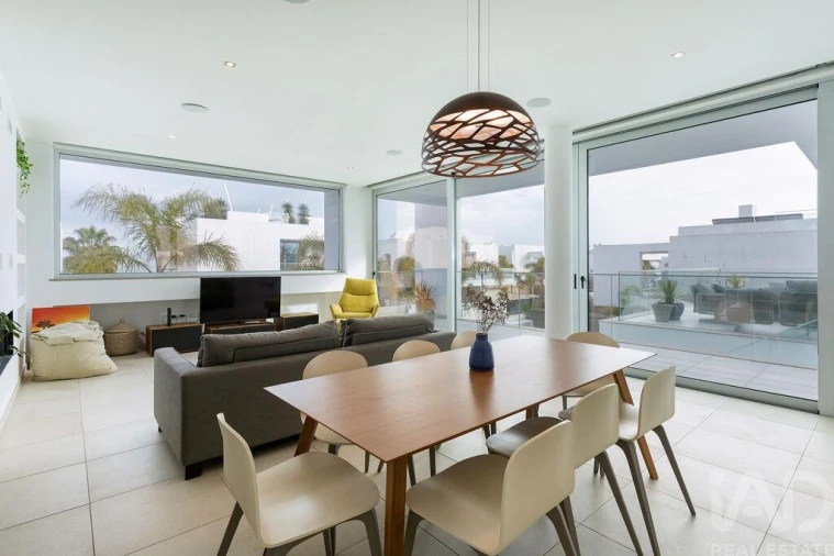 Moradia T3 para Venda em Lagos (São Sebastião e Santa Maria) Foto 7