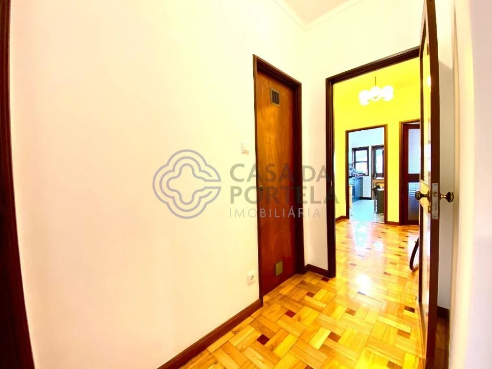 Apartamento T2 para Venda em Paranhos Foto 18