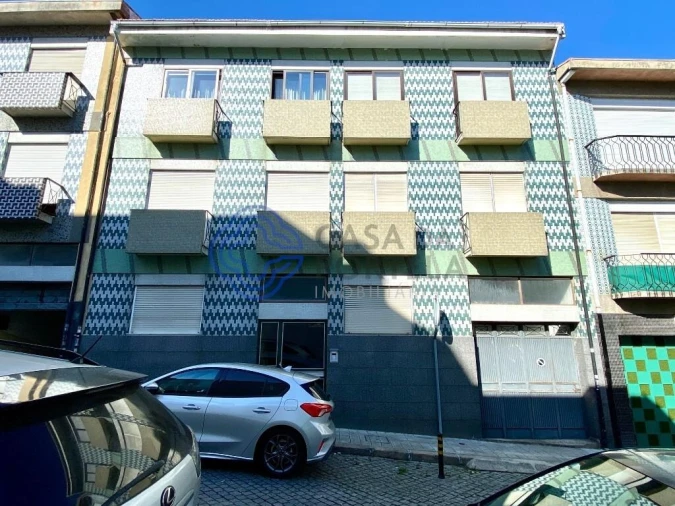 Apartamento T2 para Venda em Paranhos Foto 30