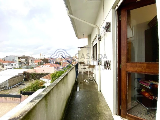 Apartamento T2 para Venda em Paranhos Foto 11