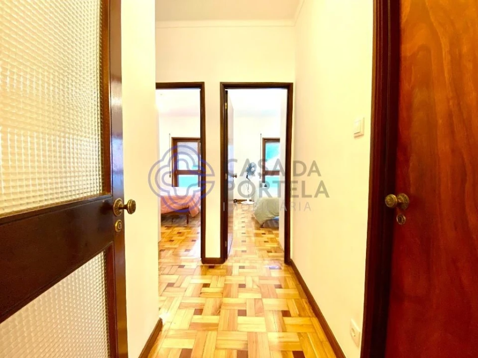 Apartamento T2 para Venda em Paranhos Foto 17