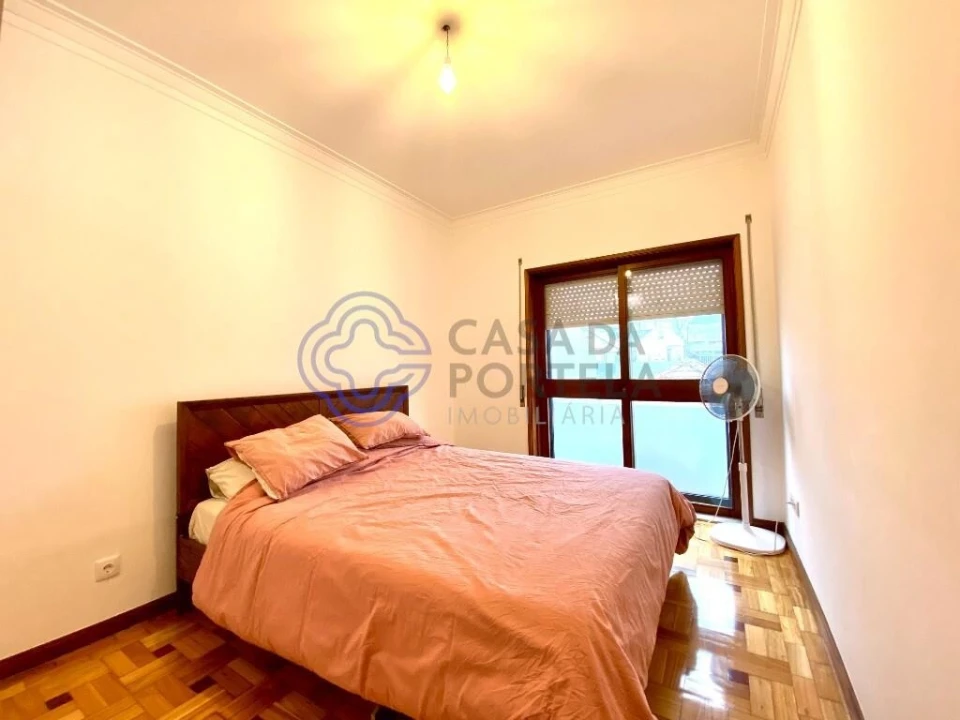 Apartamento T2 para Venda em Paranhos Foto 20