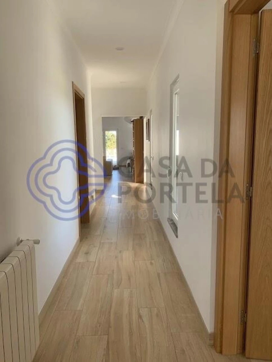 Moradia T3 para Venda em Manique do Intendente, Vila Nova de São Pedro e Maçussa Foto 11