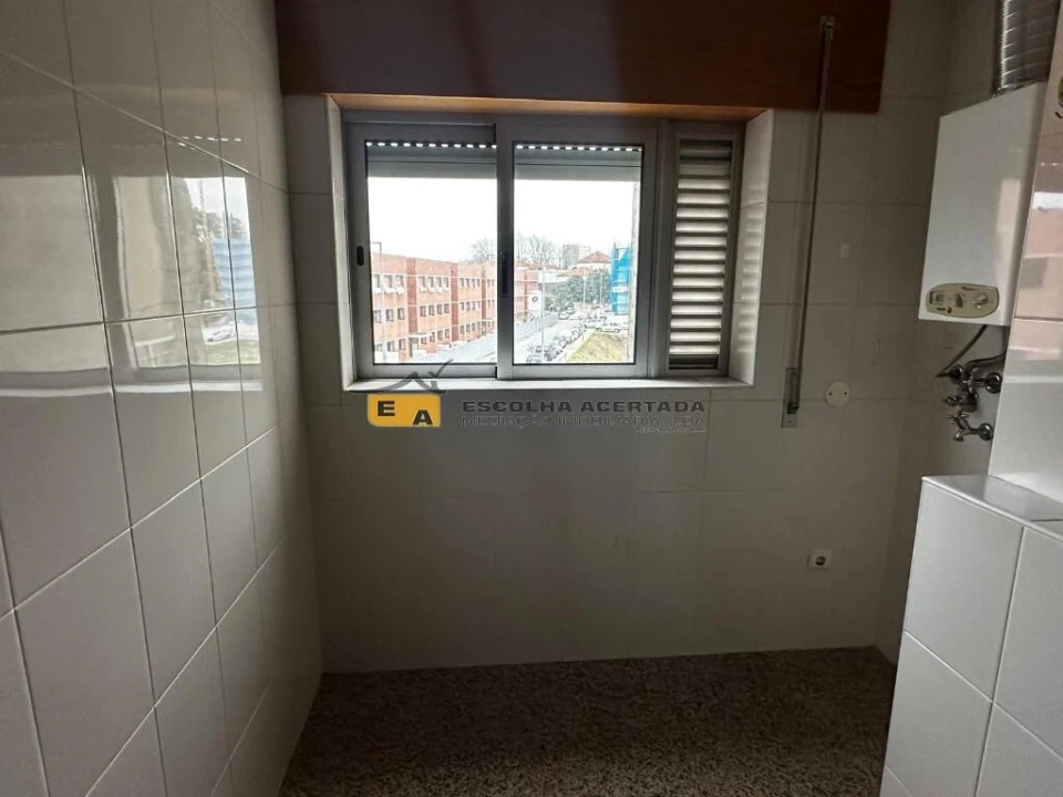 Apartamento T3 para Venda em Bonfim Foto 4