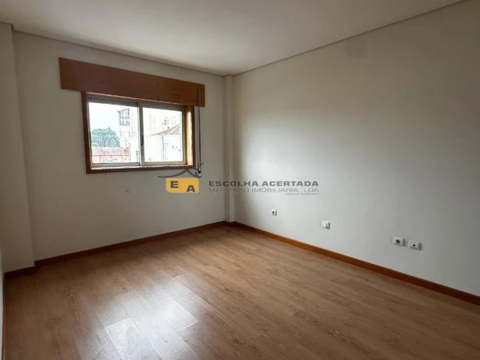 Apartamento T3 para Venda em Bonfim Foto 14