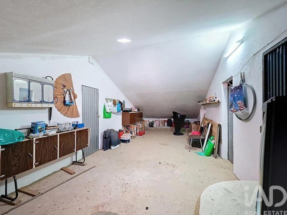 Moradia T3 para Venda em Rio de Moinhos Foto 24