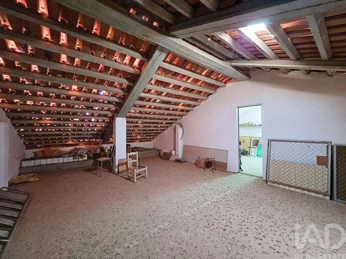 Moradia T3 para Venda em Rio de Moinhos Foto 33