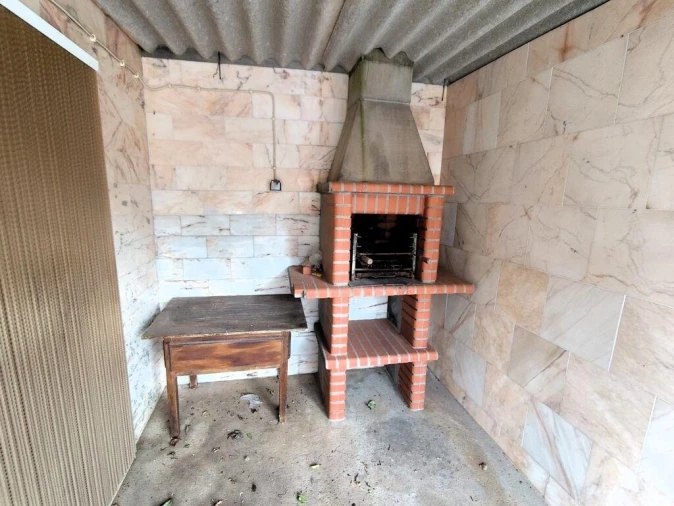 Moradia T3 para Venda em Rio de Moinhos Foto 36