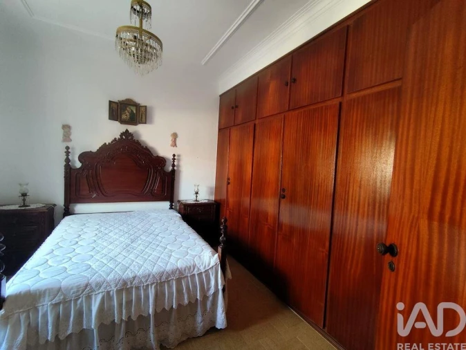 Moradia T3 para Venda em Rio de Moinhos Foto 16