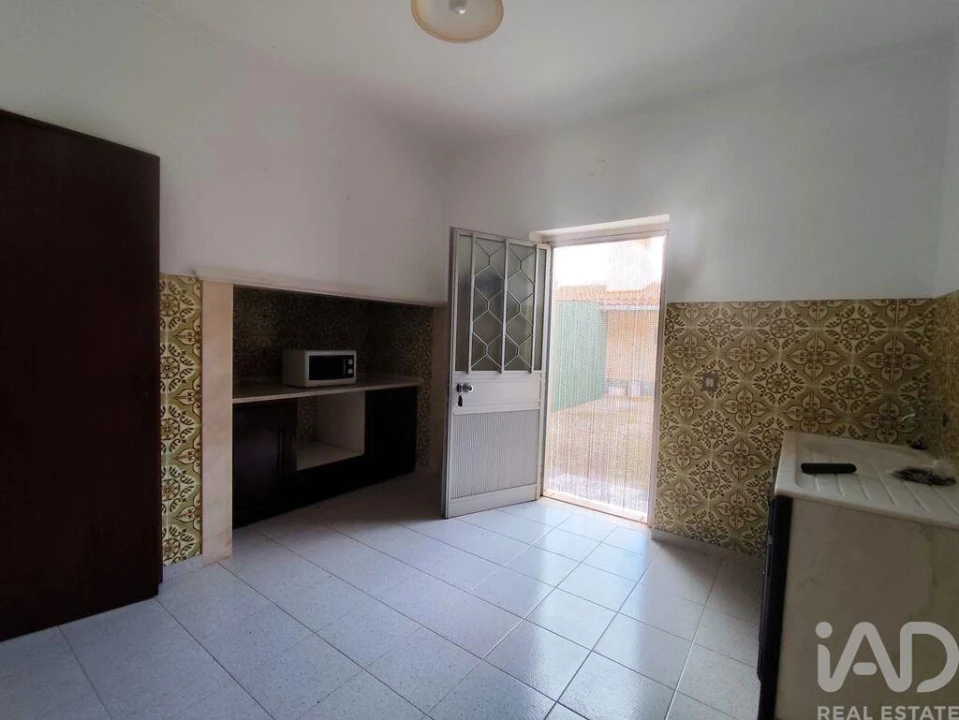 Moradia T3 para Venda em Rio de Moinhos Foto 11