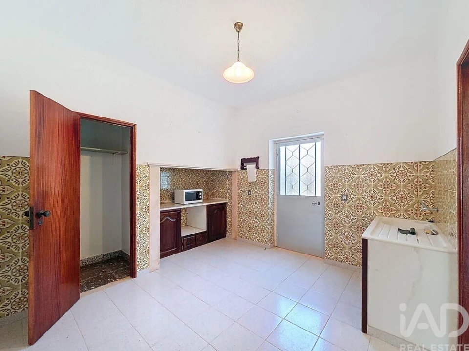 Moradia T3 para Venda em Rio de Moinhos Foto 22