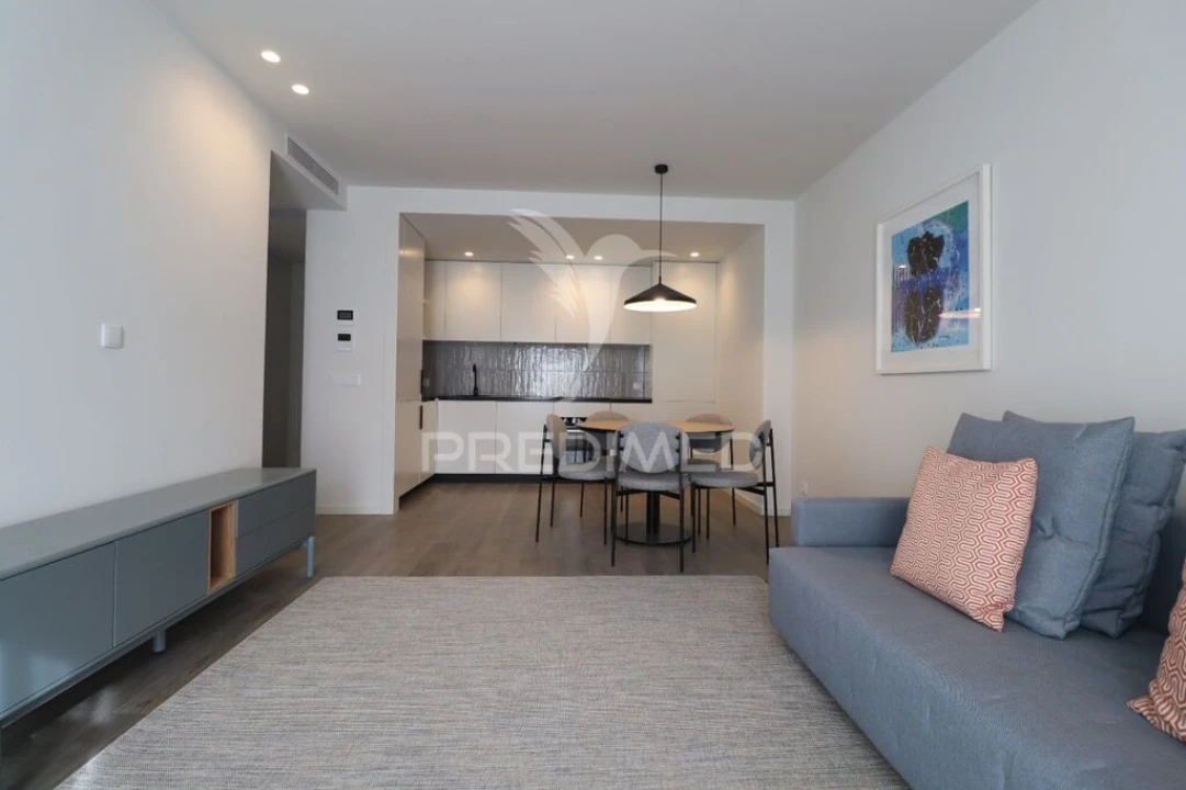 Apartamento T1 para Venda em Azurem Foto 3