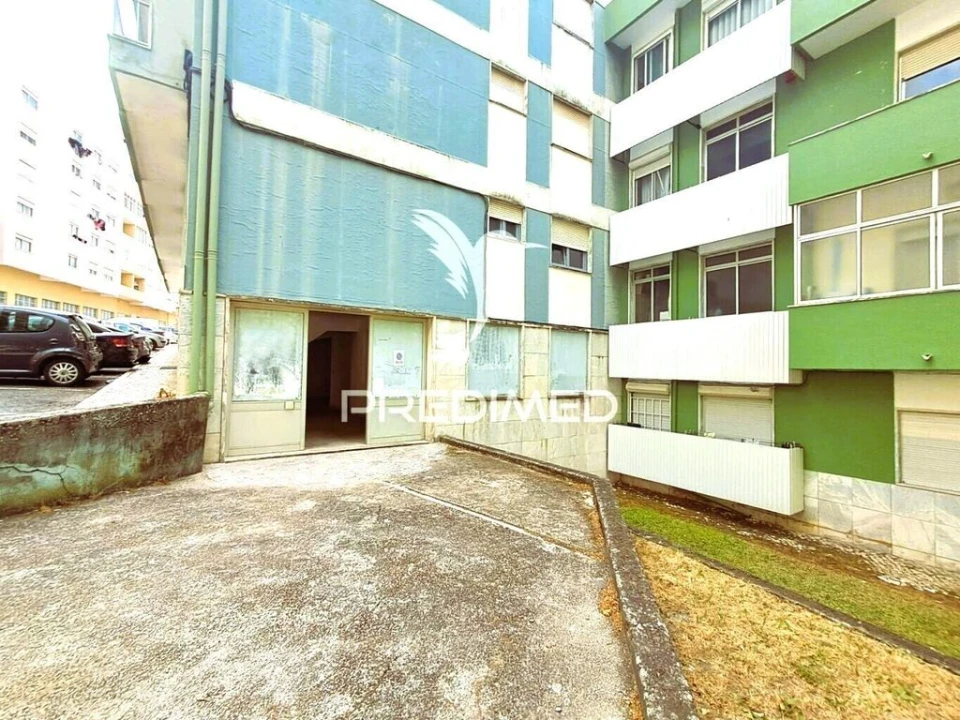 Loja para Venda em Agualva e Mira-Sintra Foto 2