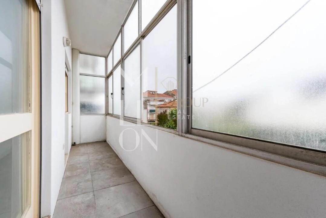 Apartamento T2 para Venda em Lordelo do Ouro e Massarelos Foto 15