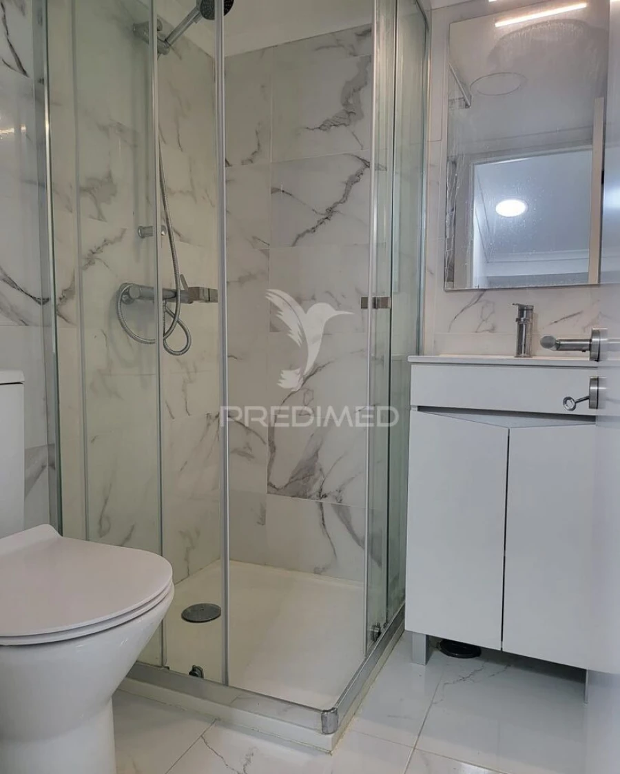 Moradia T1 para Venda em Benavente Foto 7