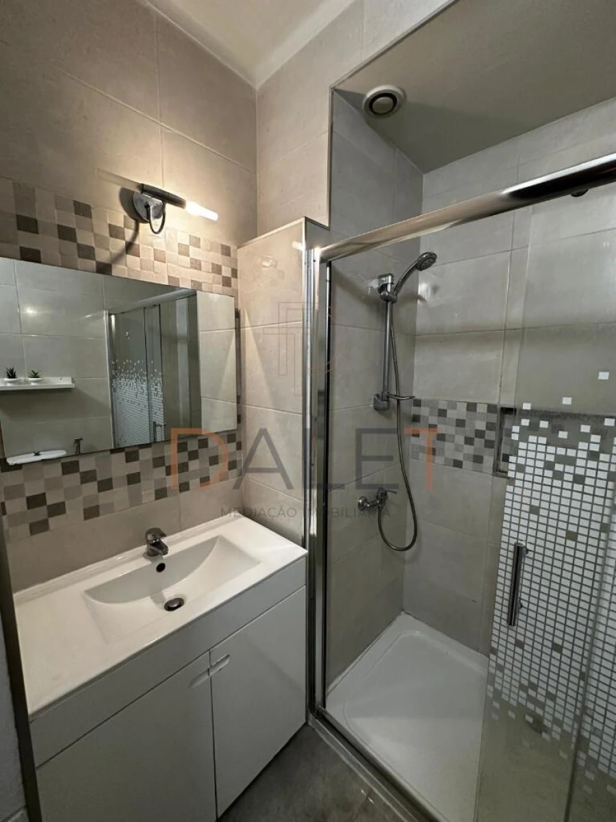 Apartamento T1 para Venda em União das Freguesias de Setúbal Foto 23