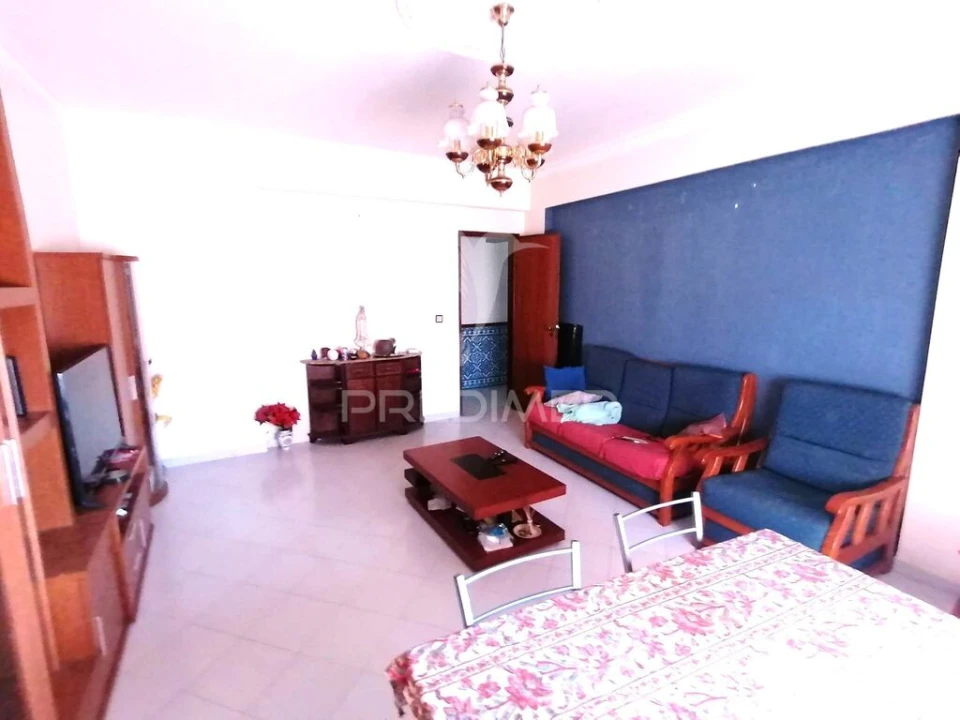 Apartamento T2 para Venda em Rio de Mouro Foto 4