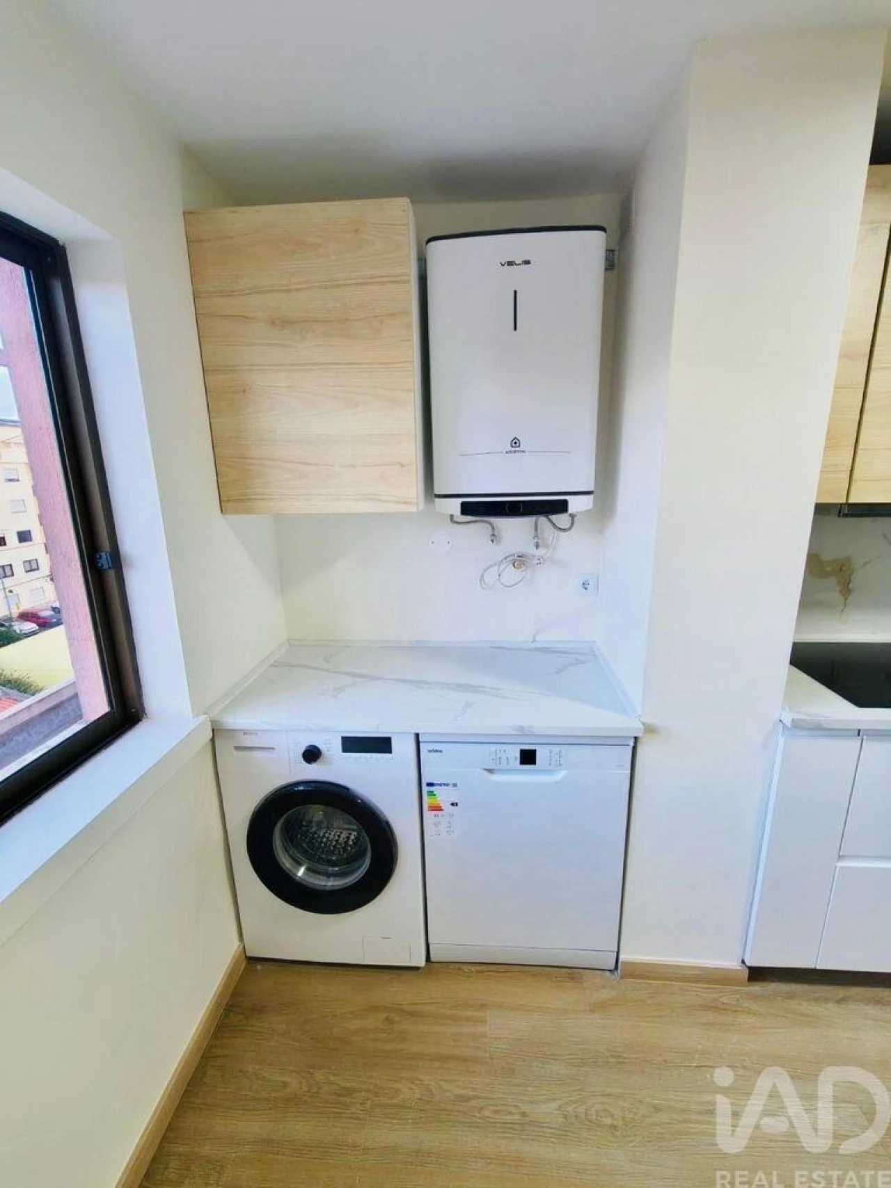 Apartamento T3 para Venda em Queluz e Belas Foto 5