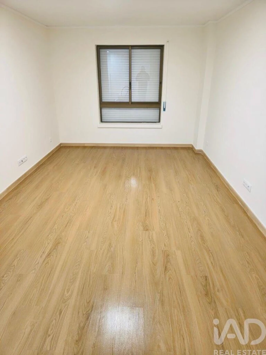 Apartamento T3 para Venda em Queluz e Belas Foto 13