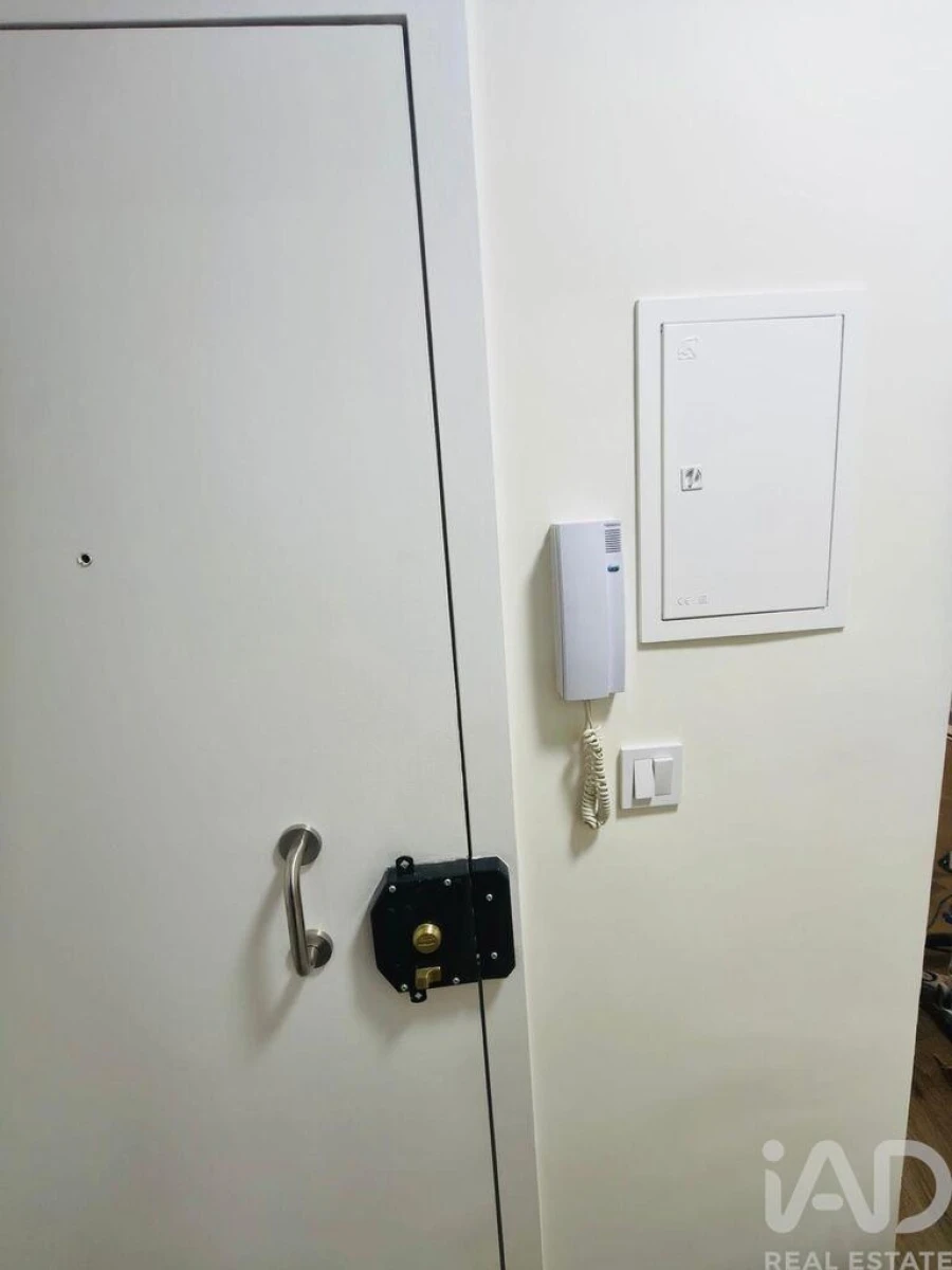 Apartamento T3 para Venda em Queluz e Belas Foto 24